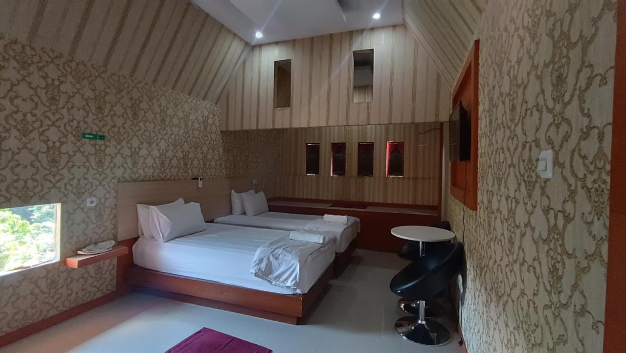 Hotel Manggasa Makale Exteriér fotografie
